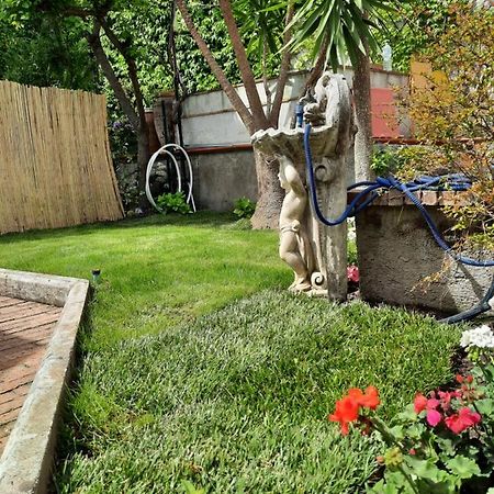 House Garden San Lorenzo Σαλέρνο Εξωτερικό φωτογραφία