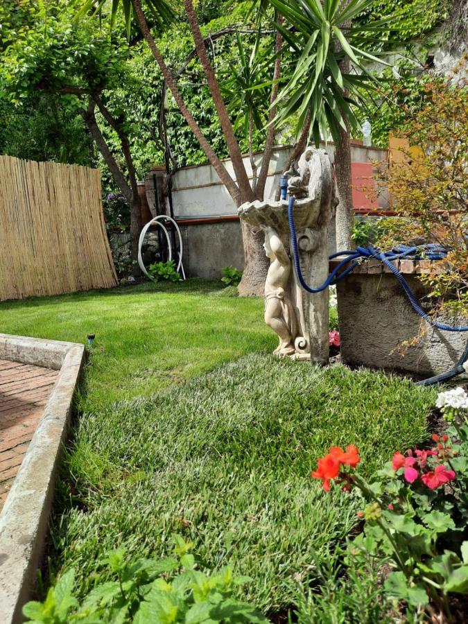 House Garden San Lorenzo Σαλέρνο Εξωτερικό φωτογραφία