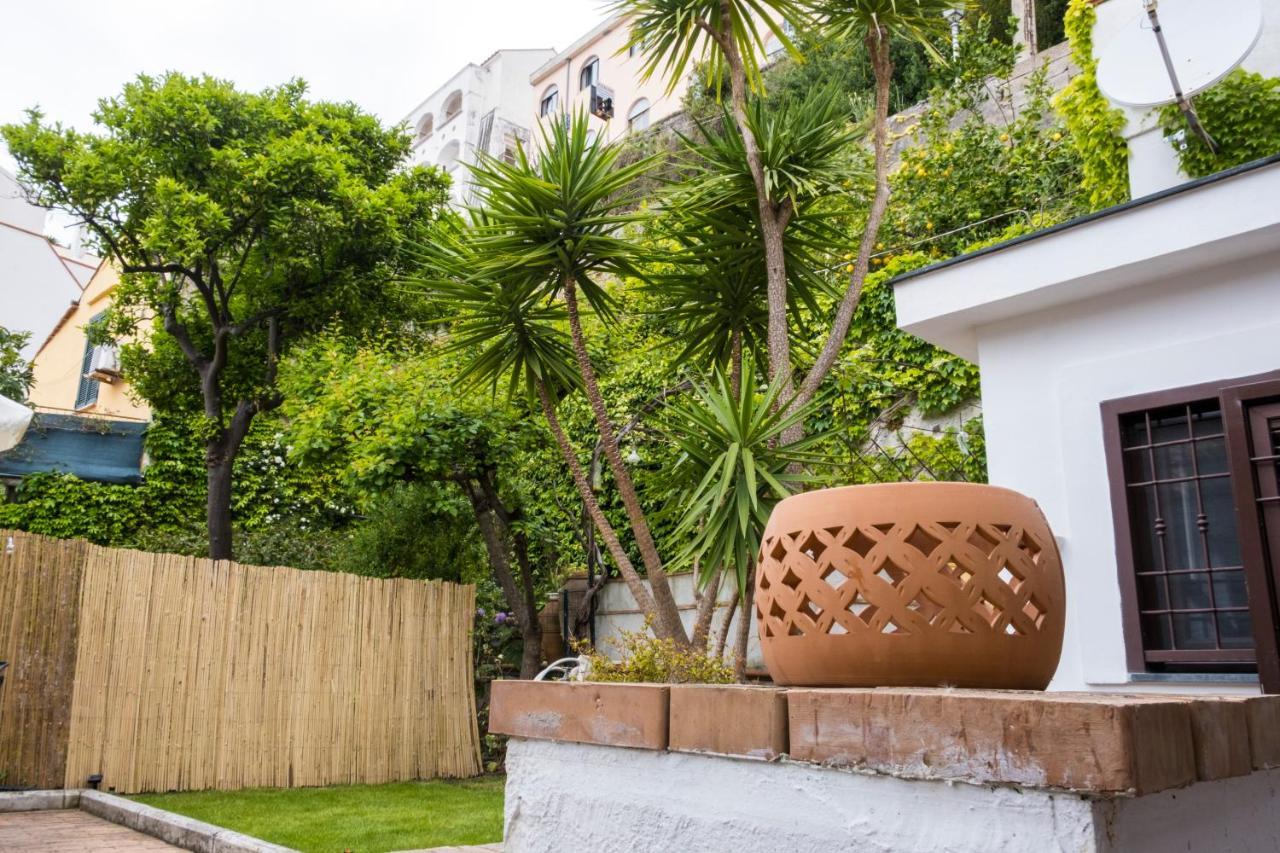 House Garden San Lorenzo Σαλέρνο Εξωτερικό φωτογραφία