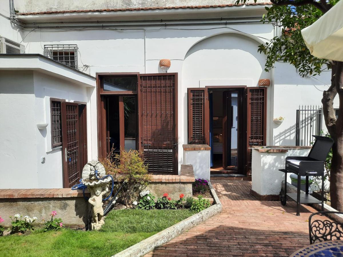 House Garden San Lorenzo Σαλέρνο Εξωτερικό φωτογραφία