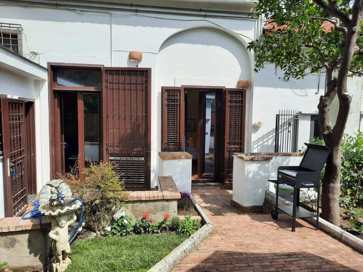 House Garden San Lorenzo Σαλέρνο Εξωτερικό φωτογραφία